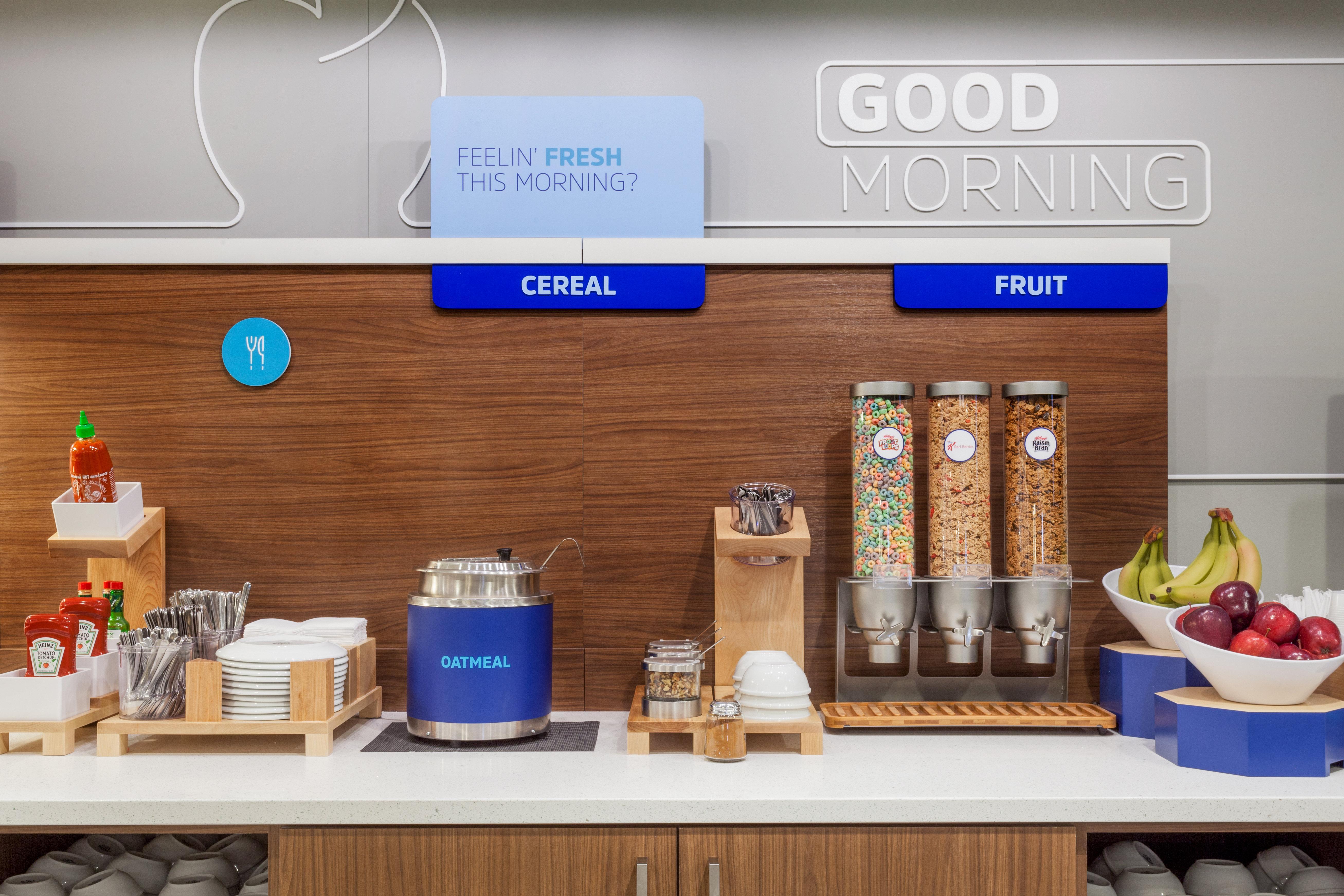 Holiday Inn Express Hotel & Suites Belmont By Ihg Екстер'єр фото